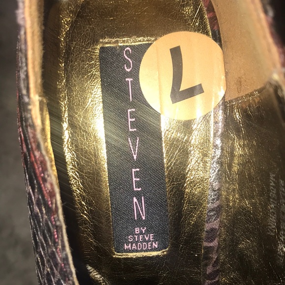 Steven by Steve Madden Size 7 Reptile 5in heels - Picture 6 of 8
